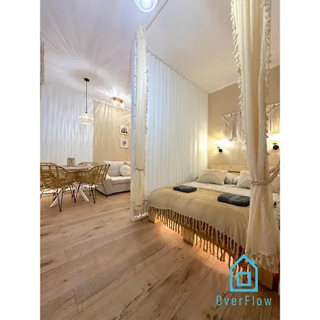 Bohos Apartment -2 Min To City Center Gdynia & Seaside Exterior photo