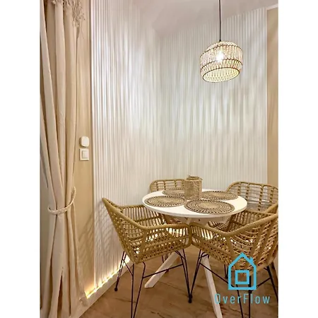 Bohos Apartment -2 Min To City Center Gdynia & Seaside Exterior photo