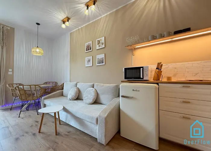 Bohos Apartment -2 Min To City Center Gdynia & Seaside
