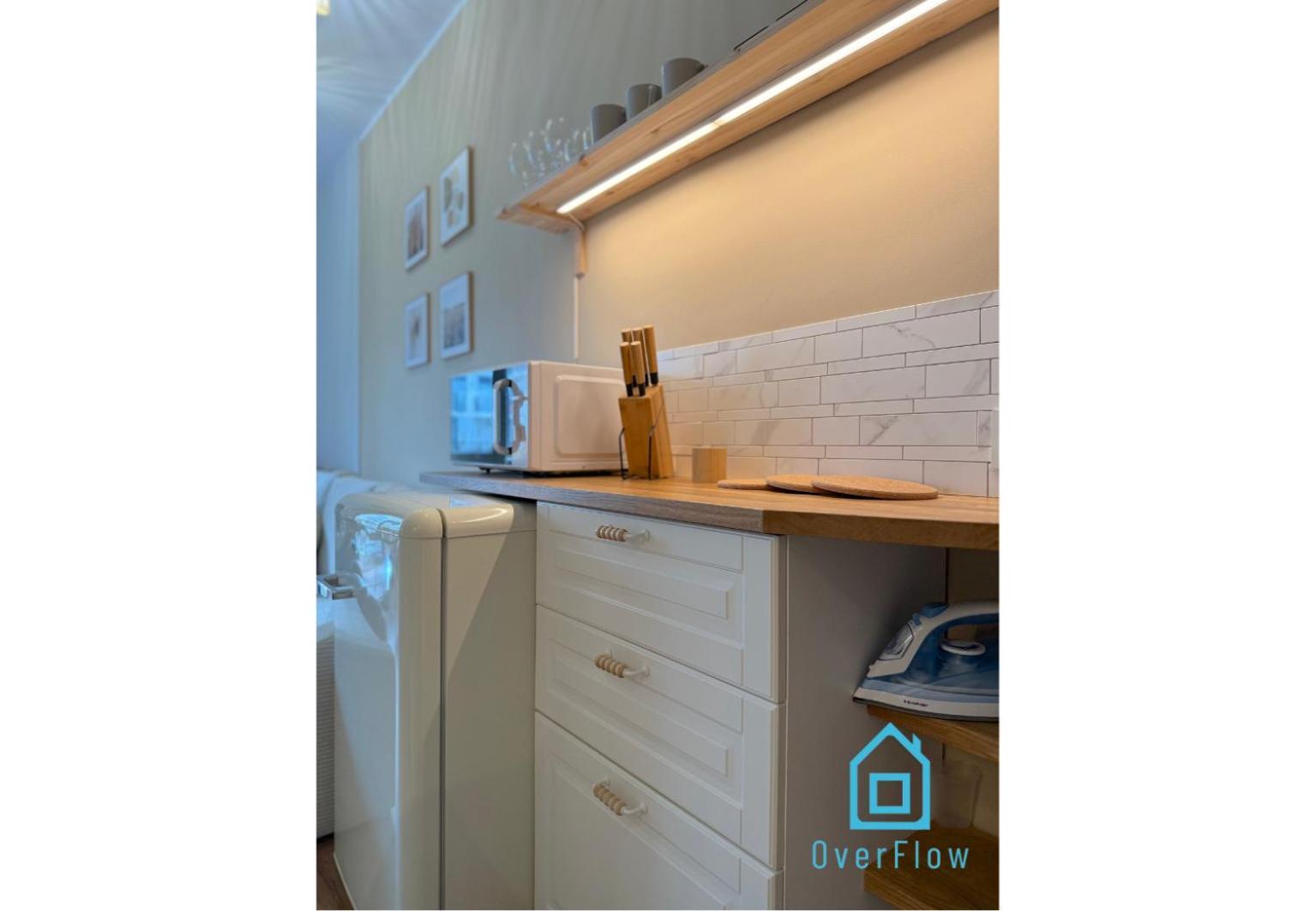 Bohos -2 Min To Center & Seaside Apartment
